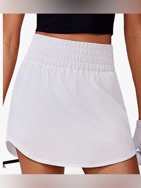 NWT Amazon Pinspark White Elastic Waist Athletic Skort